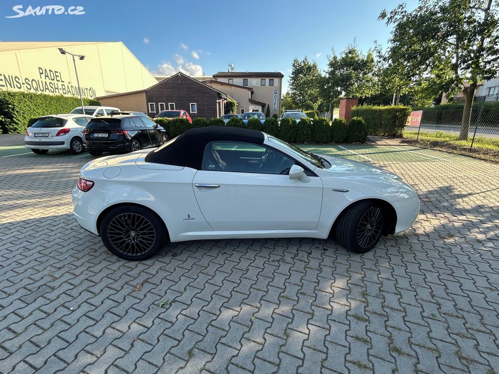Alfa Romeo Spider, Alfa Romeo Spider 2,2 JTS